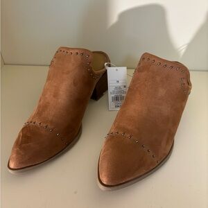 Target Tan Mules Classic Pointed-Toe Design